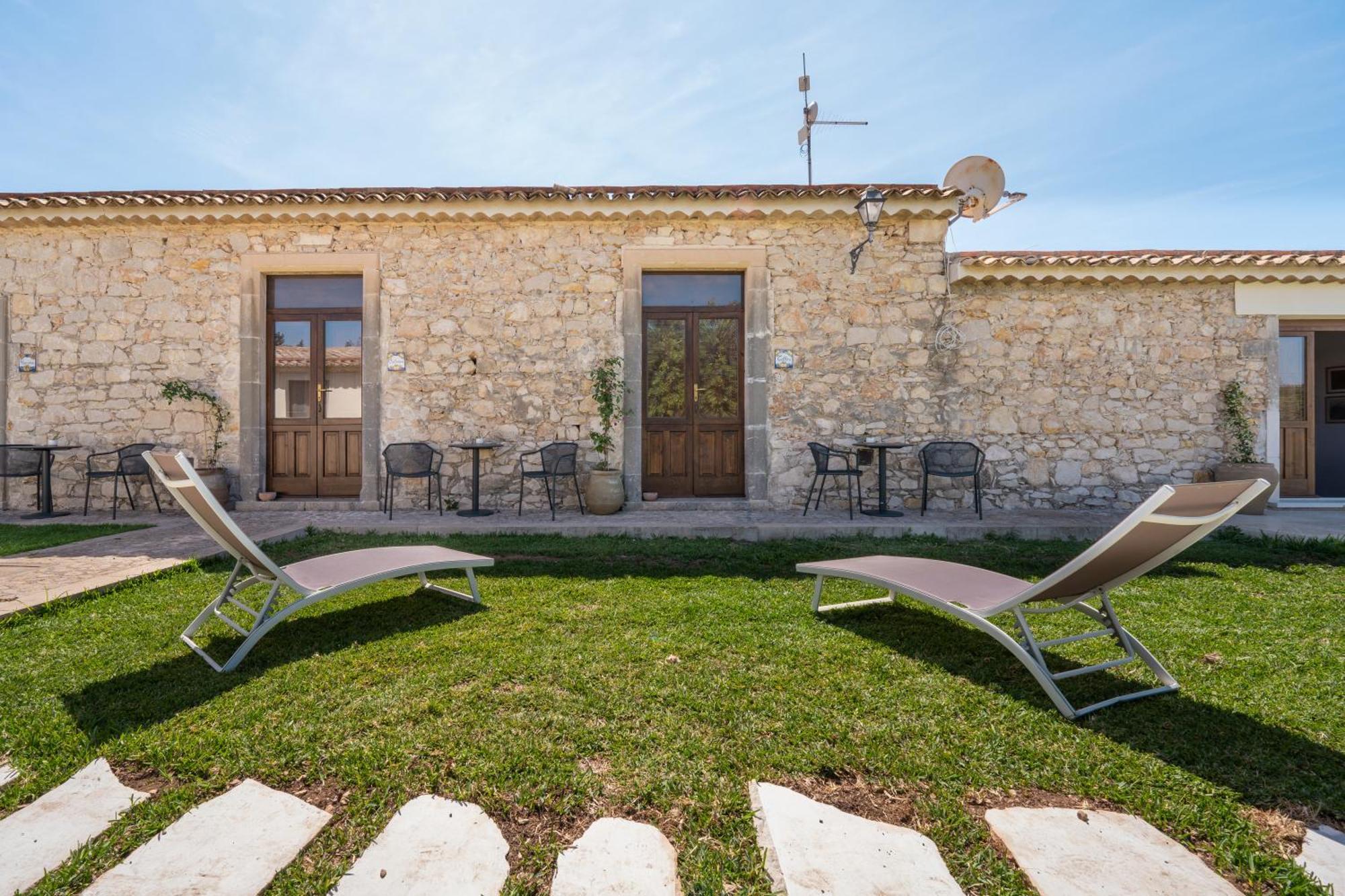 Agriturismo Masseria Sul Mare Avola Kültér fotó