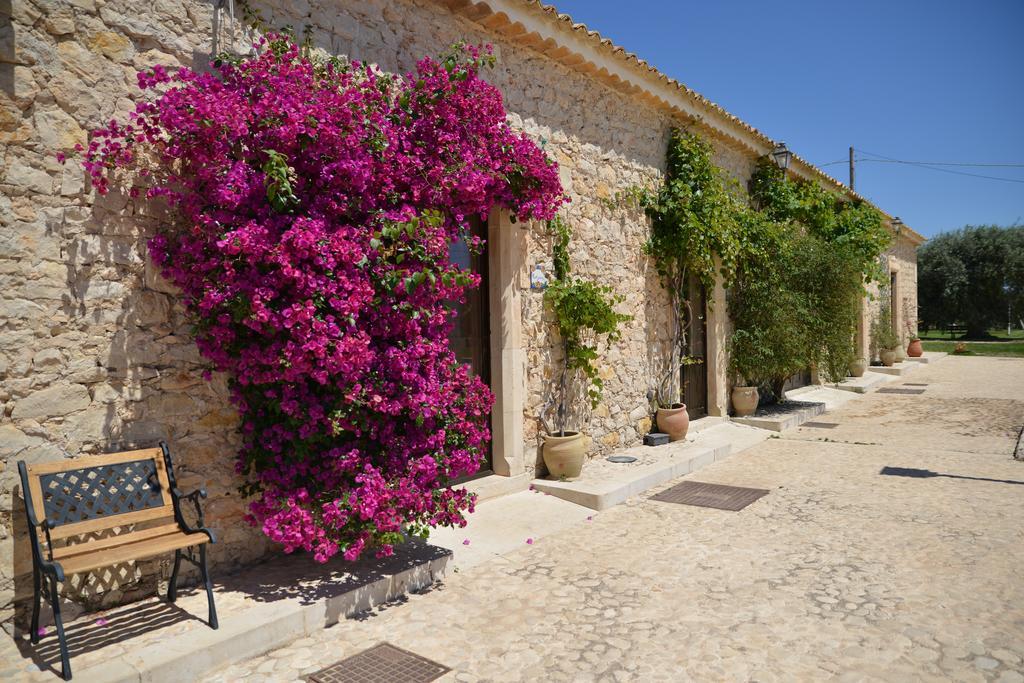 Agriturismo Masseria Sul Mare Avola Kültér fotó